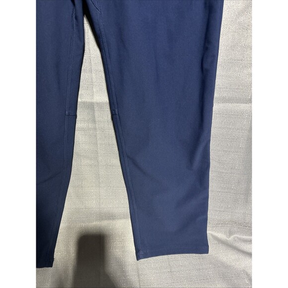 Lululemon ABC Classic Warpstreme Pants - Men's Size 28‎ - Navy Blue textured - Picture 3 of 12